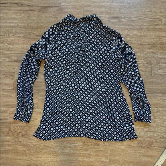 WH BM Silk Blouse Geometric Pattern Black/White SZ 6 - Picture 13 of 14